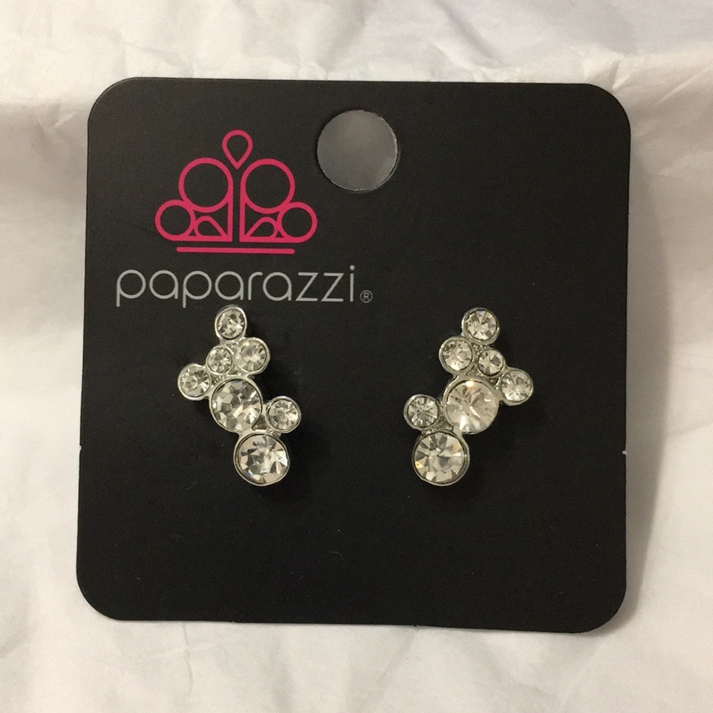 Rhinestone in silver frame earrings with stud back